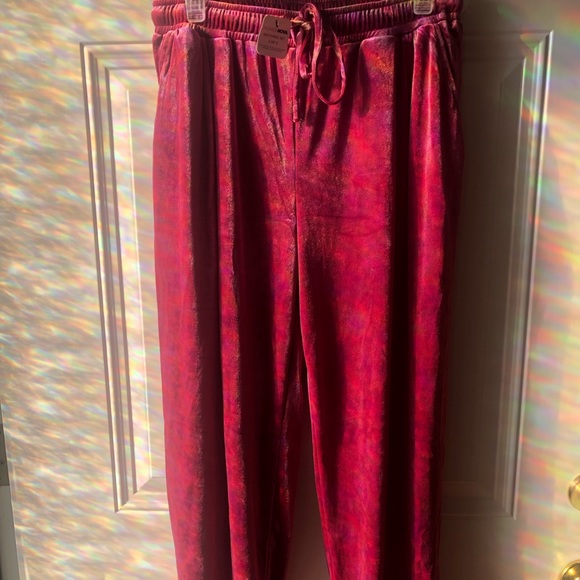 3 piece velvet jogger set - Picture 4 of 4